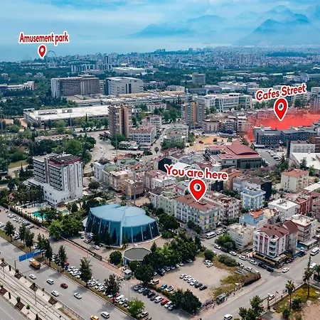 Spacious Flat Close To Erasta'8' Apartment *