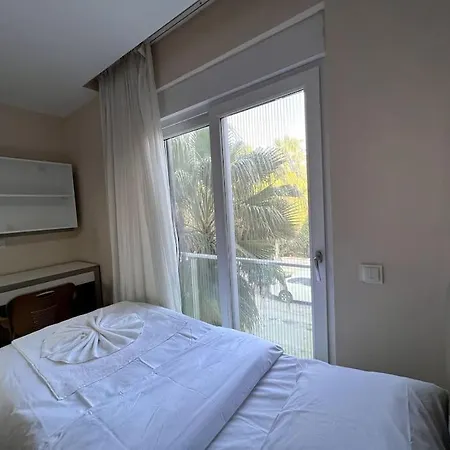 Spacious Flat Close To Erasta'8' * Antalya